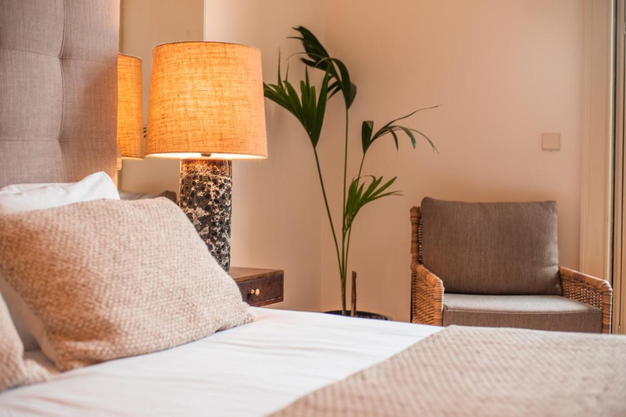 Paraiso Garden Suite--- Spacious & Downtown Porto Bagian luar foto
