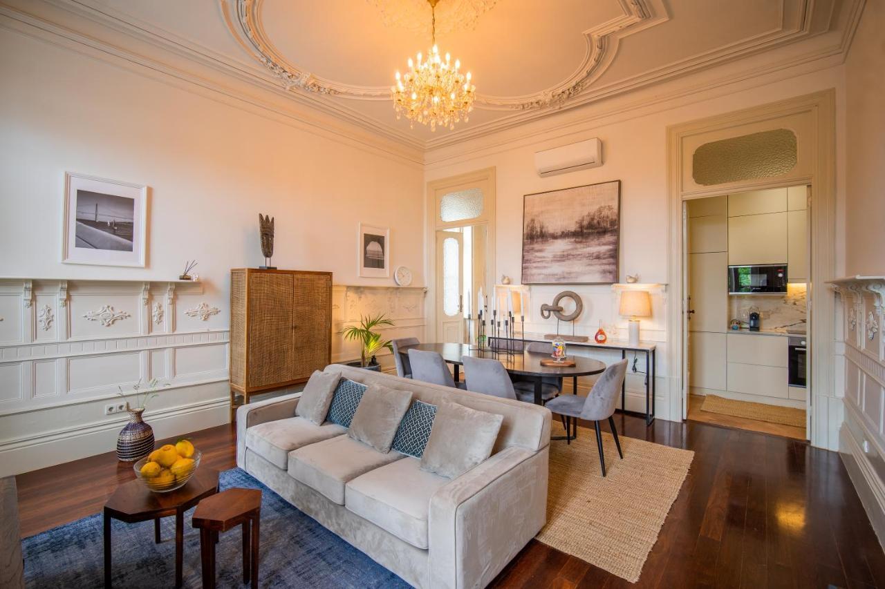 Paraiso Garden Suite--- Spacious & Downtown Porto Bagian luar foto